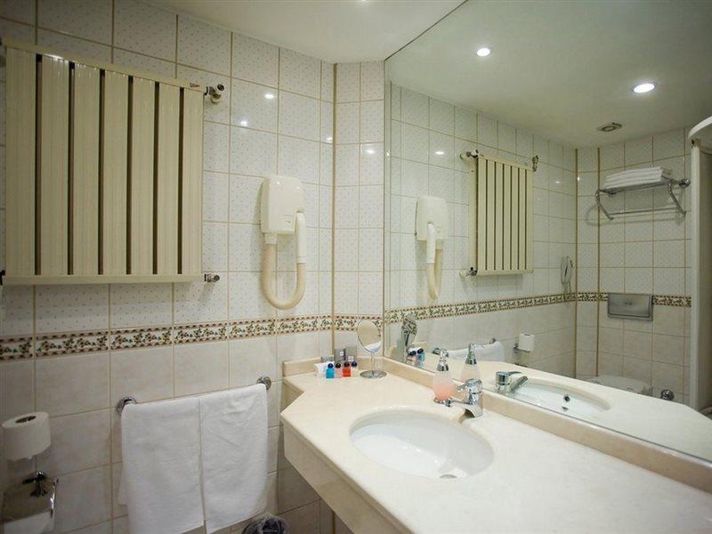 Park 156 Hotell Istanbul Exteriör bild