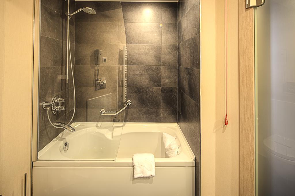 Park 156 Hotell Istanbul Exteriör bild